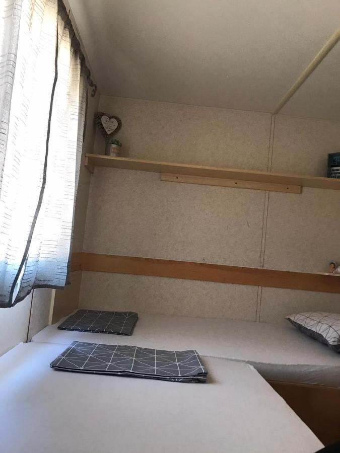 Mobile Home Tomic Tisno Exterior foto